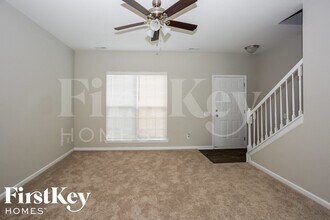 2518 Fairstone Ave in Charlotte, NC - Foto de edificio - Building Photo