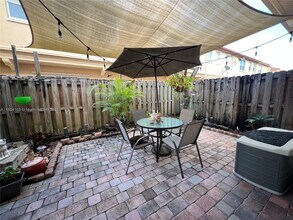 13235 SW 128th St in Miami, FL - Building Photo - Building Photo