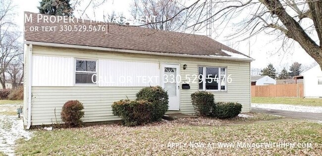 property at 1923 Bollinger Ave NE