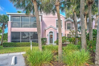 411 NE Plantation Rd in Stuart, FL - Building Photo - Building Photo