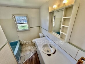 300 E Main St in Asher, OK - Building Photo - Building Photo