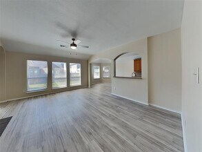 613 Destin Dr in Fort Worth, TX - Building Photo - Building Photo