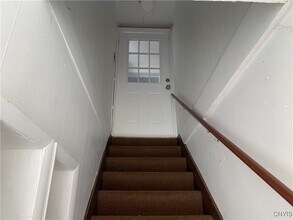 660 County Rte 1 in Oswego, NY - Foto de edificio - Building Photo