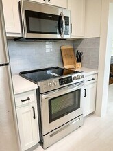 1228 2nd Ave S, Unit A in Texas City, TX - Building Photo - Building Photo