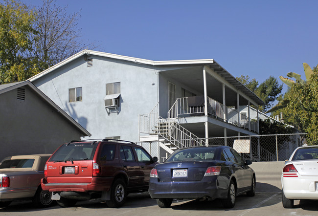 419 W D St in Ontario, CA - Building Photo - Building Photo