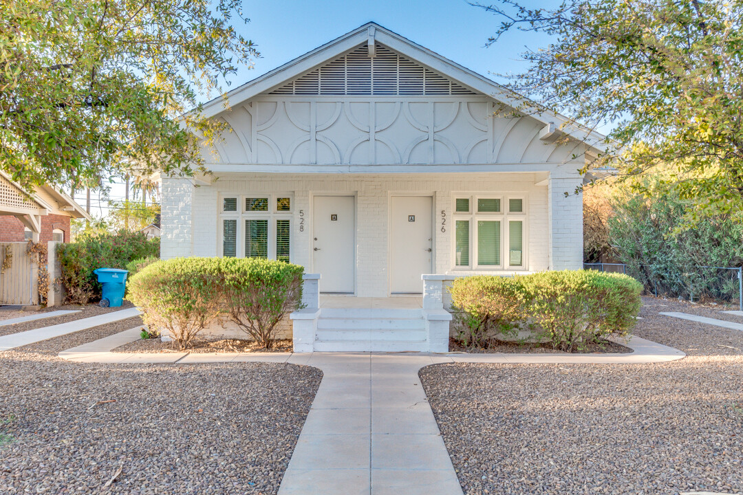 526 W Culver St in Phoenix, AZ - Building Photo