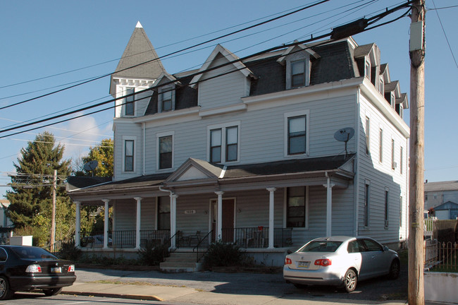 1639 Newport Ave in Northampton, PA - Foto de edificio - Building Photo