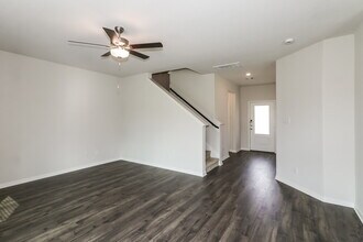 457 Sunny Highlands Dr in Katy, TX - Building Photo - Building Photo