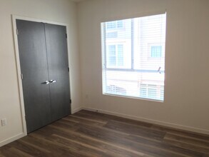 4600 Coldwater Canyon Ave, Unit 102 in Studio City, CA - Foto de edificio - Building Photo