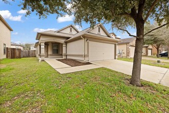 8825 Stambourne St in Austin, TX - Building Photo - Building Photo