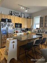 1350 W Augusta Blvd in Chicago, IL - Building Photo - Building Photo