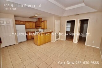 503 N 11th St, Unit 6 in McAllen, TX - Foto de edificio - Building Photo