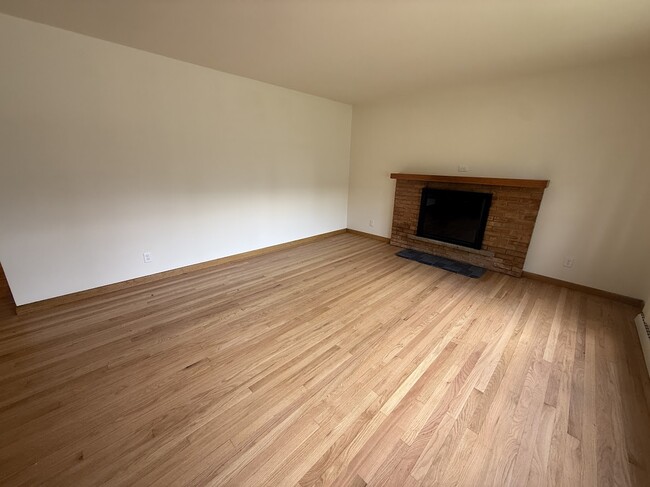22 S Segoe Rd in Madison, WI - Building Photo - Building Photo