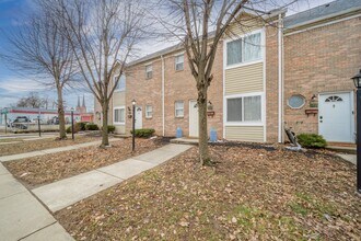 1364 S Talbott St in Indianapolis, IN - Foto de edificio - Building Photo