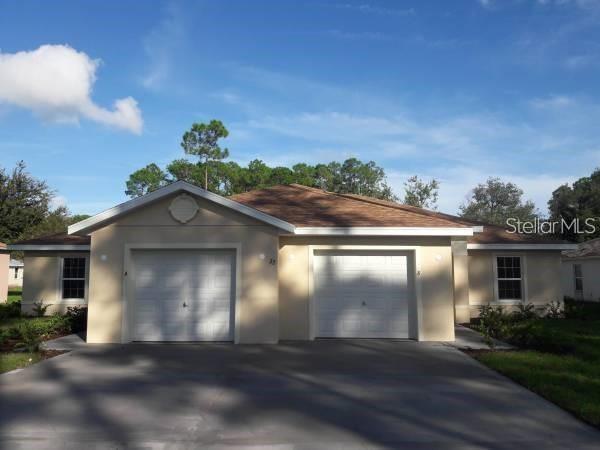 22 Empire Ln in Palm Coast, FL - Building Photo