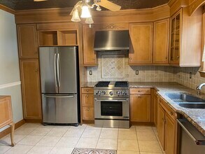87 Mill River Ave, Unit 1 in Lynbrook, NY - Building Photo - Building Photo