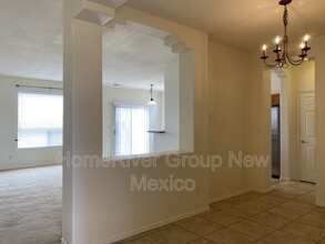 7319 Cedar Waxwing Pl NW in Albuquerque, NM - Building Photo - Building Photo