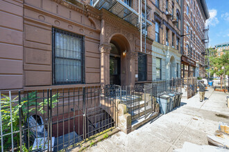 314 W 142nd St in New York, NY - Building Photo - Building Photo