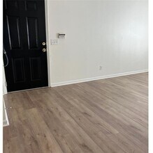 10101 Waldrop Pl in Decatur, GA - Building Photo - Building Photo