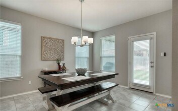 109 Muenster Dr in Hutto, TX - Building Photo - Building Photo