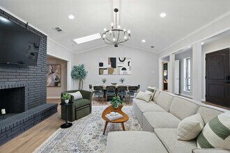 522 Flamingo Way, Unit SI ID1514821P in Duncanville, TX - Foto de edificio - Building Photo