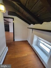 110 Gumbes Rd in Oaks, PA - Building Photo - Building Photo