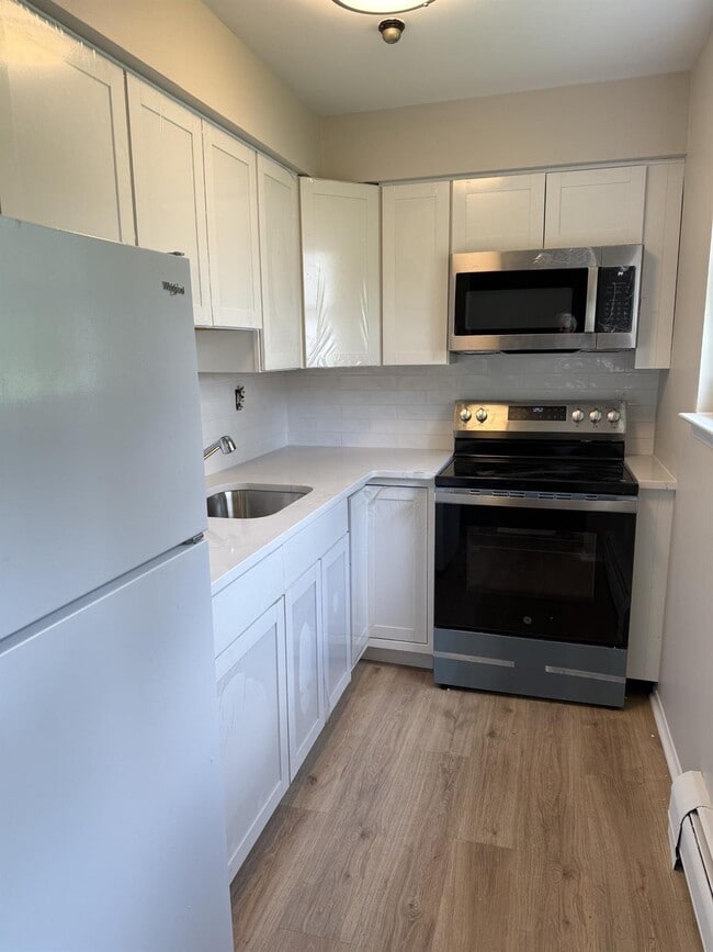 9 Friend St in Congers, NY - Building Photo - Building Photo
