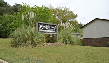 106 Meadow St in Woodstock, GA - Building Photo - Building Photo