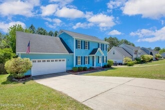 5033 Miranda Dr in Hope Mills, NC - Building Photo - Building Photo