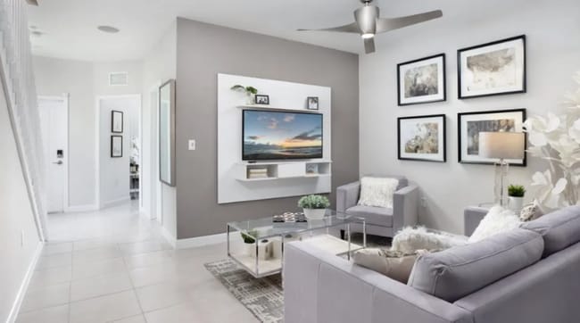 property at 2629 SE 27th Dr