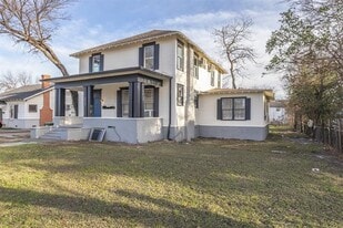 2220 Bosque Blvd in Waco, TX - Building Photo