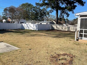 733 Raleigh St in Roanoke Rapids, NC - Foto de edificio - Building Photo