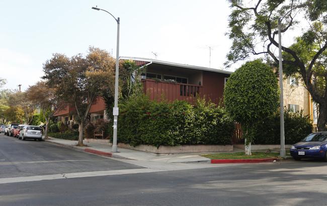 5815 Harold Way in Los Angeles, CA - Building Photo - Building Photo