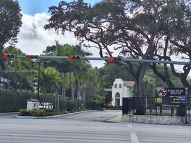 3512 Estepona Ave in Doral, FL - Building Photo