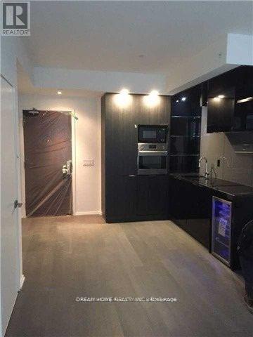 70 Temperance St in Toronto, ON - Building Photo - Building Photo