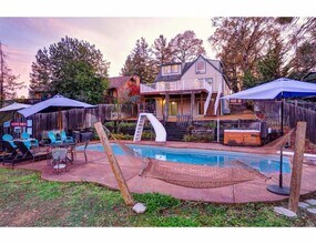 500 Forest Dr in Lakeport, CA - Building Photo - Building Photo