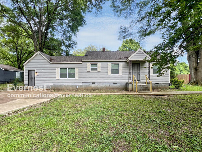 property at 4858 Auburn Rd