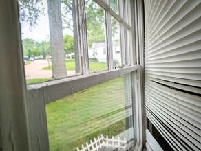 7470 Sharon Dr in St. Louis, MO - Building Photo - Building Photo