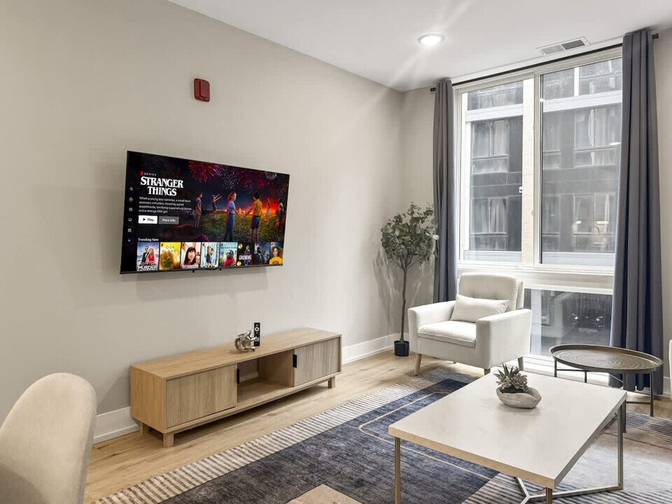 626 N Delaware Ave in Philadelphia, PA - Foto de edificio