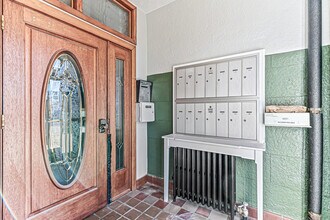 1666 Detroit St in Denver, CO - Building Photo - Building Photo