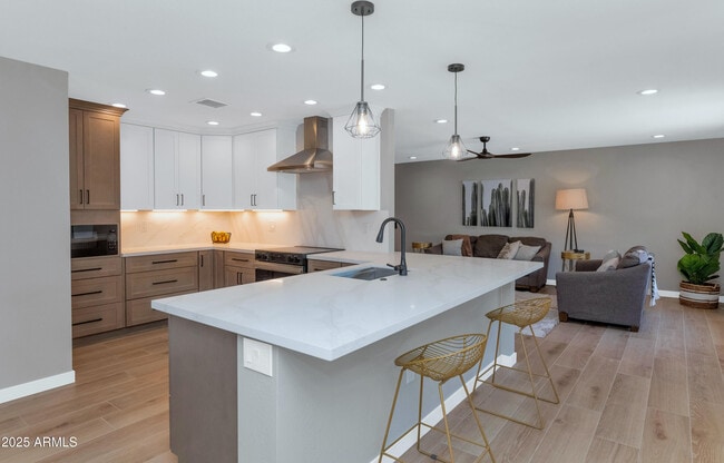 property at 17227 N Country Club Dr