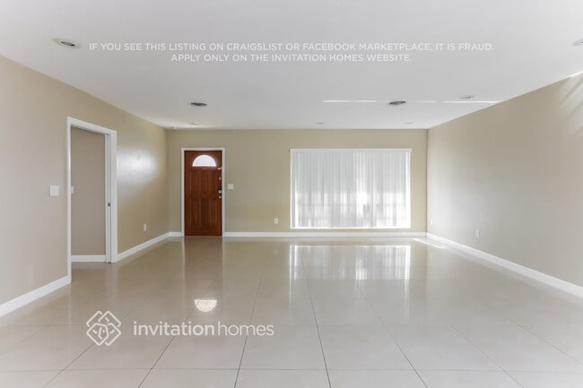 19441 NE 19th Ct in Miami, FL - Building Photo - Building Photo