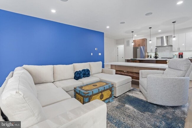 615 Irving St NW in Washington, DC - Building Photo - Building Photo