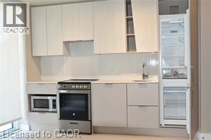 3900 Confederation Pkwy in Mississauga, ON - Building Photo - Building Photo