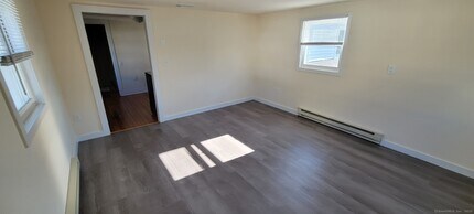 155 Greenwood Ave in Bethel, CT - Building Photo - Building Photo