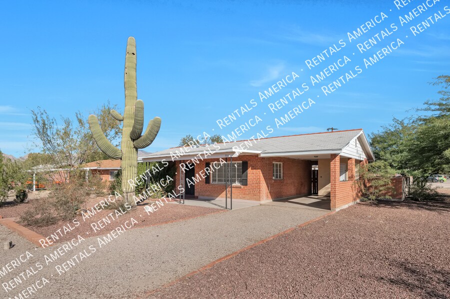 2606 N Tyndall Ave in Tucson, AZ - Building Photo