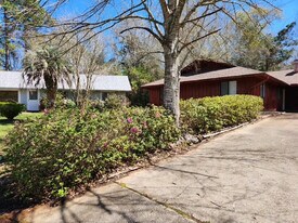 6 Whispering Br in Diamondhead, MS - Building Photo