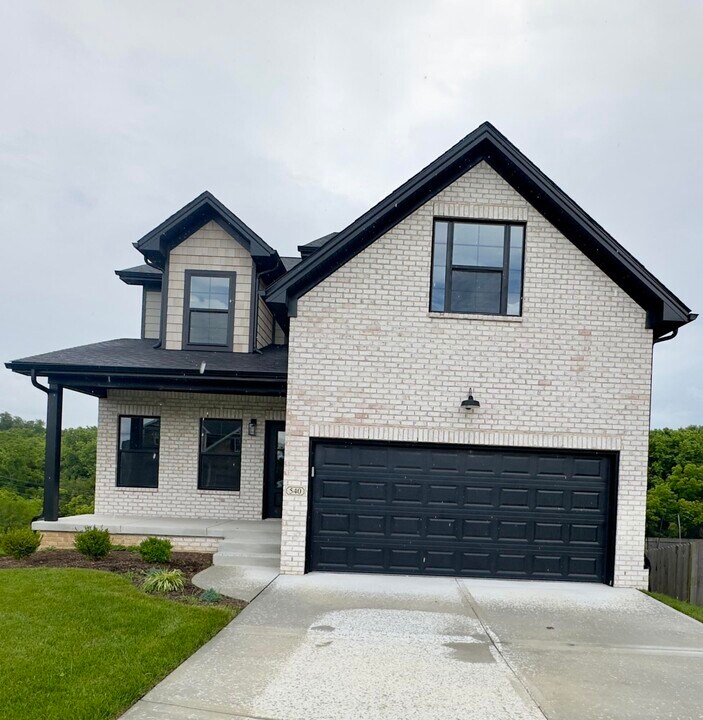 540 Ryan Dr in Richmond, KY - Building Photo