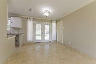 2502 Drummer Dr in League City, TX - Building Photo - Building Photo