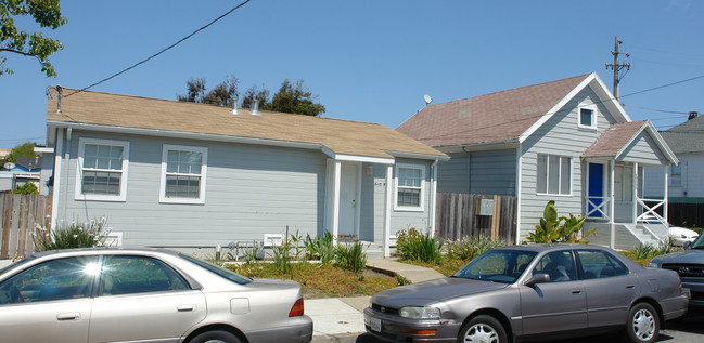 6115 Cypress Ave in El Cerrito, CA - Foto de edificio - Building Photo